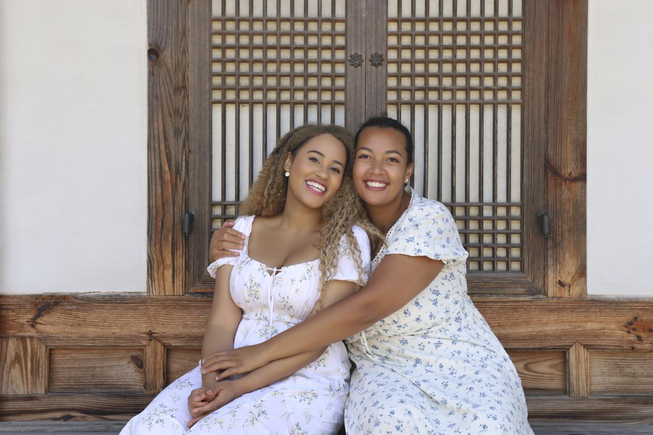 Minitta und Melanie Kandlbauer